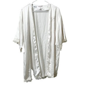 Victorias Secret Womens White Robe XS Here Comes The Bride Satin Lace 3/4 Sleeve